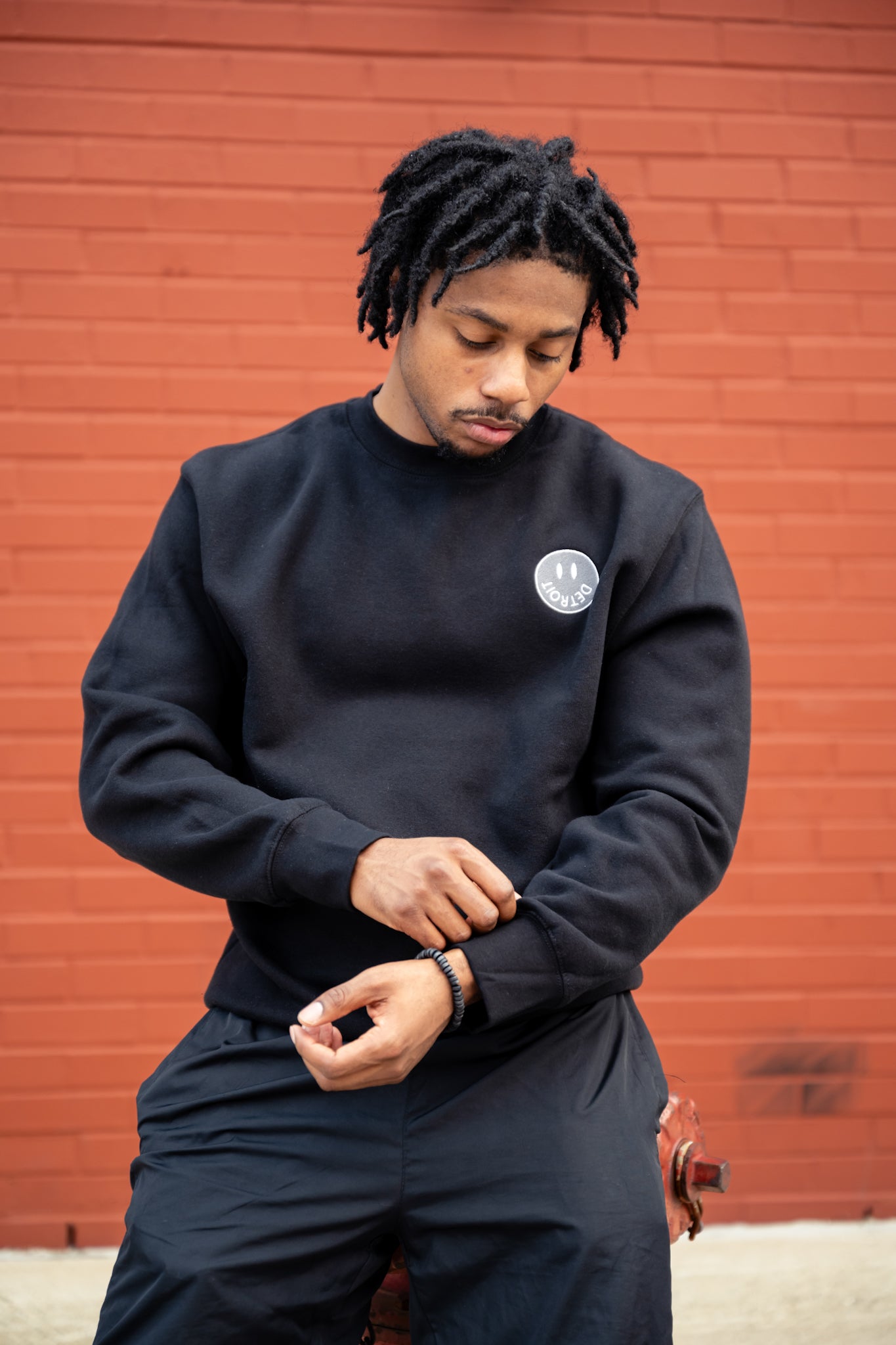 DV8 Collection Crewneck | Find Your Upside | Premium